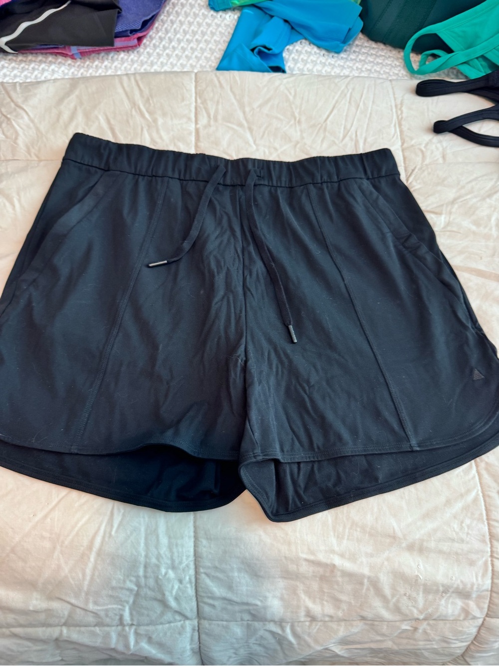 Vitality nomad shorts